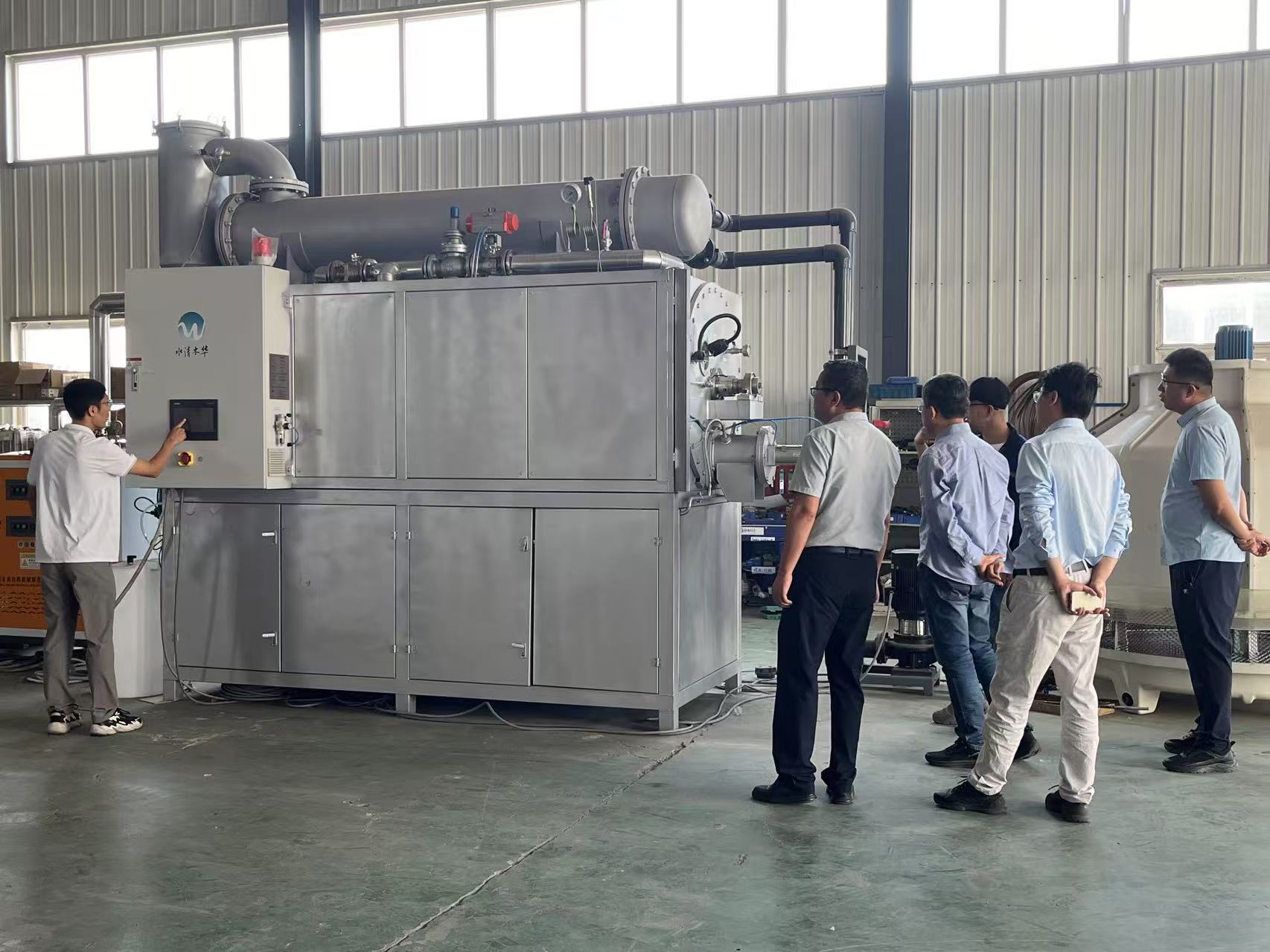 刮板蒸發器廠家｜水清木華20年技術沉淀，專攻高濃度廢液處理與廢水零排放難題